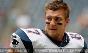 New England Patriots' Rob Gronkowski To Release Own Line of Erotic Novels, Vodka, Cat Food