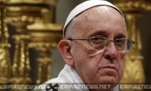 Pope Francis Praises Attack Of Charlie Hebdo, Demands Retraction After Media Reports He 'Condemned' Act
